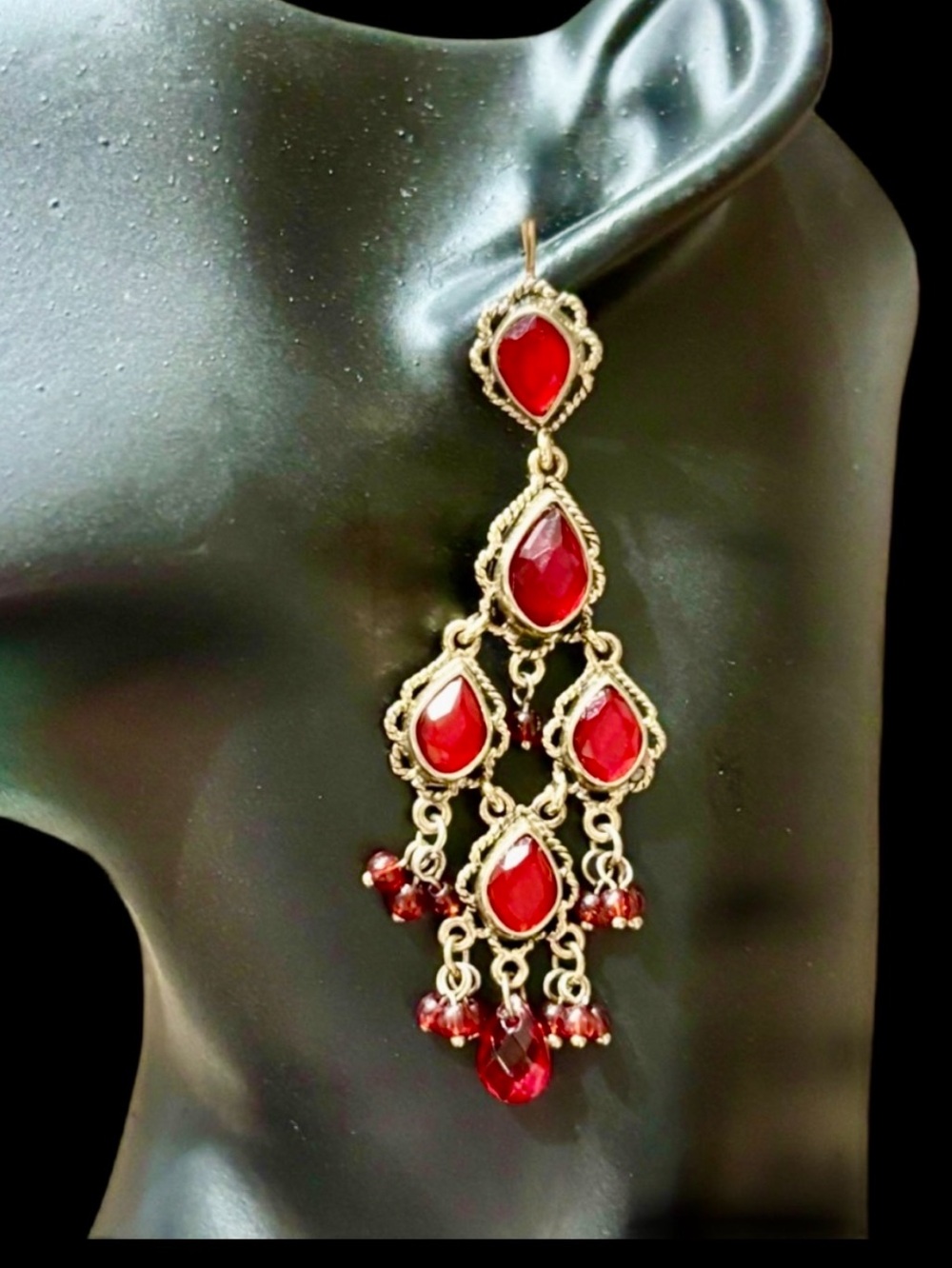 Elegant Red & Gold Sparkling Chandelier Earrings. NWT